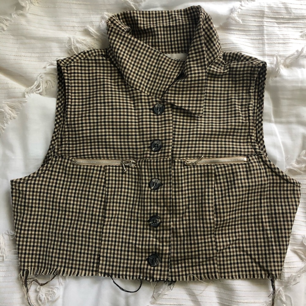 Wear it as a shirt or a vest:)